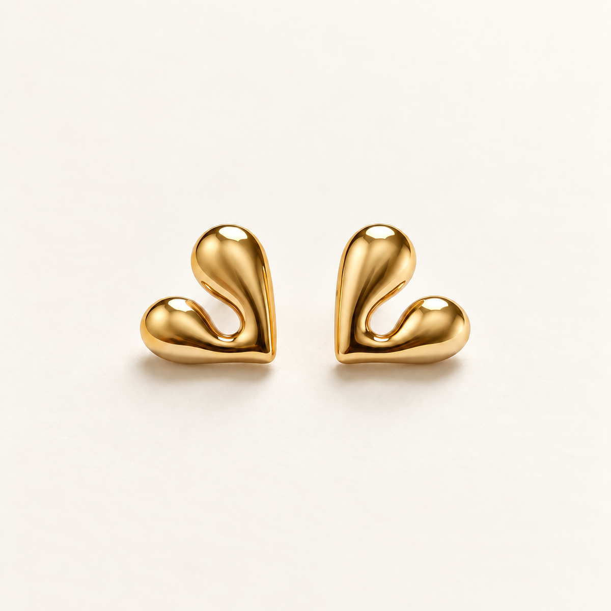 Sculpted Heart Earrings - Main