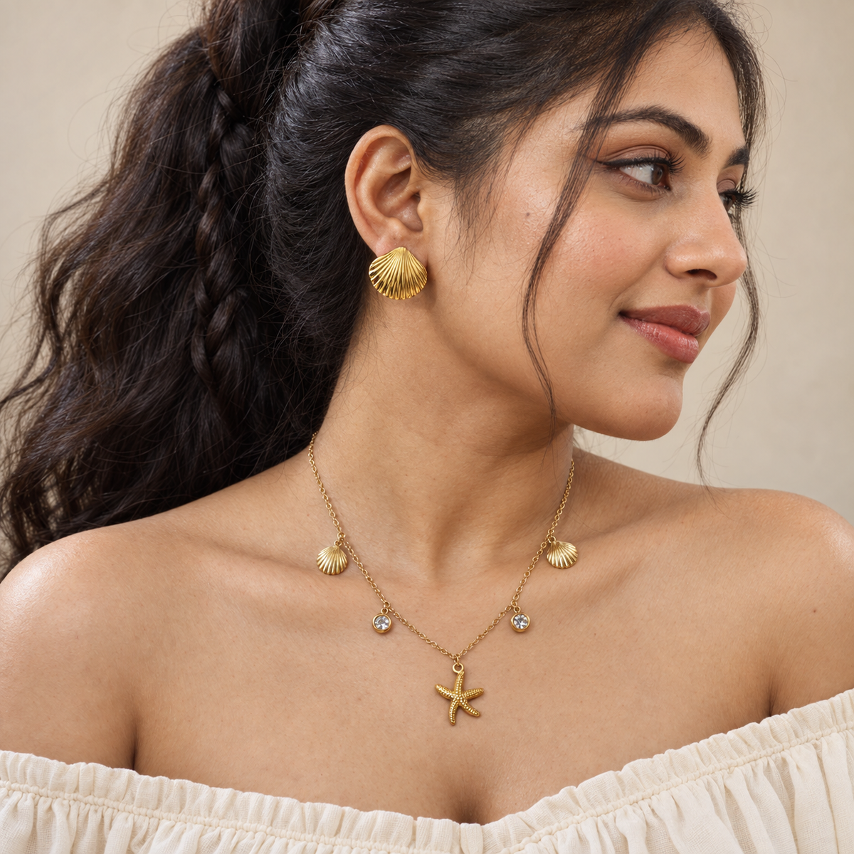 Starfish Shell Necklace and Earring Set - Model