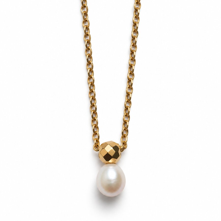 Petite Pearl Drop Necklace - Detail 1