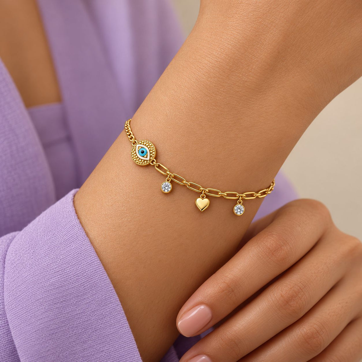 Evil Eye Heart Link Bracelet - Model
