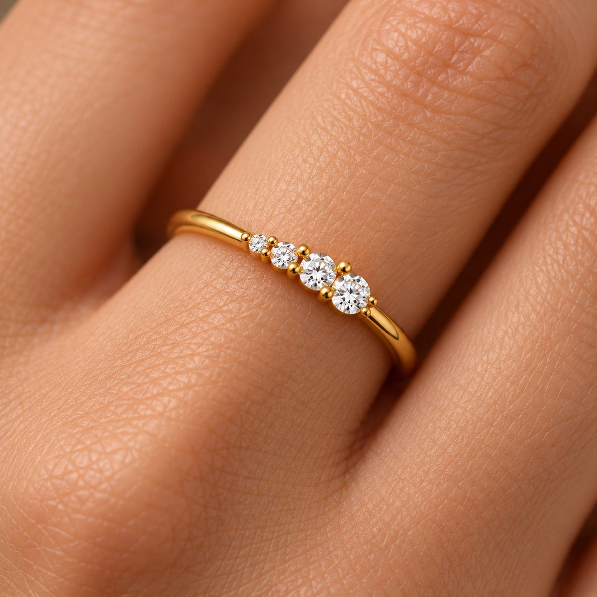 Graduated Crystal Band Ring - Macro