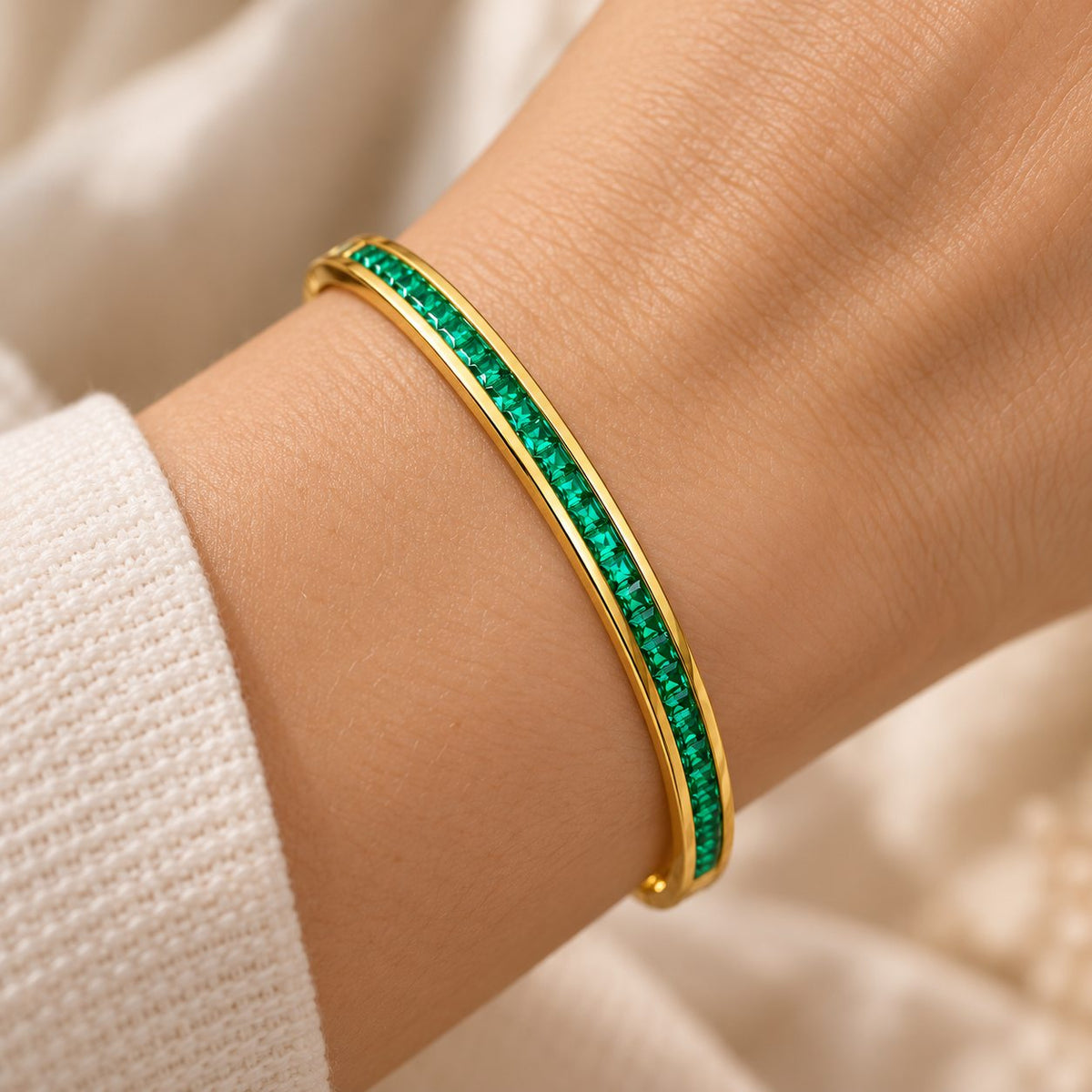 Green Crystal Channel Bangle - Macro
