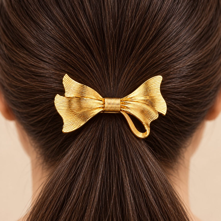 Ribbed Golden Bow Hair Clip - Macro