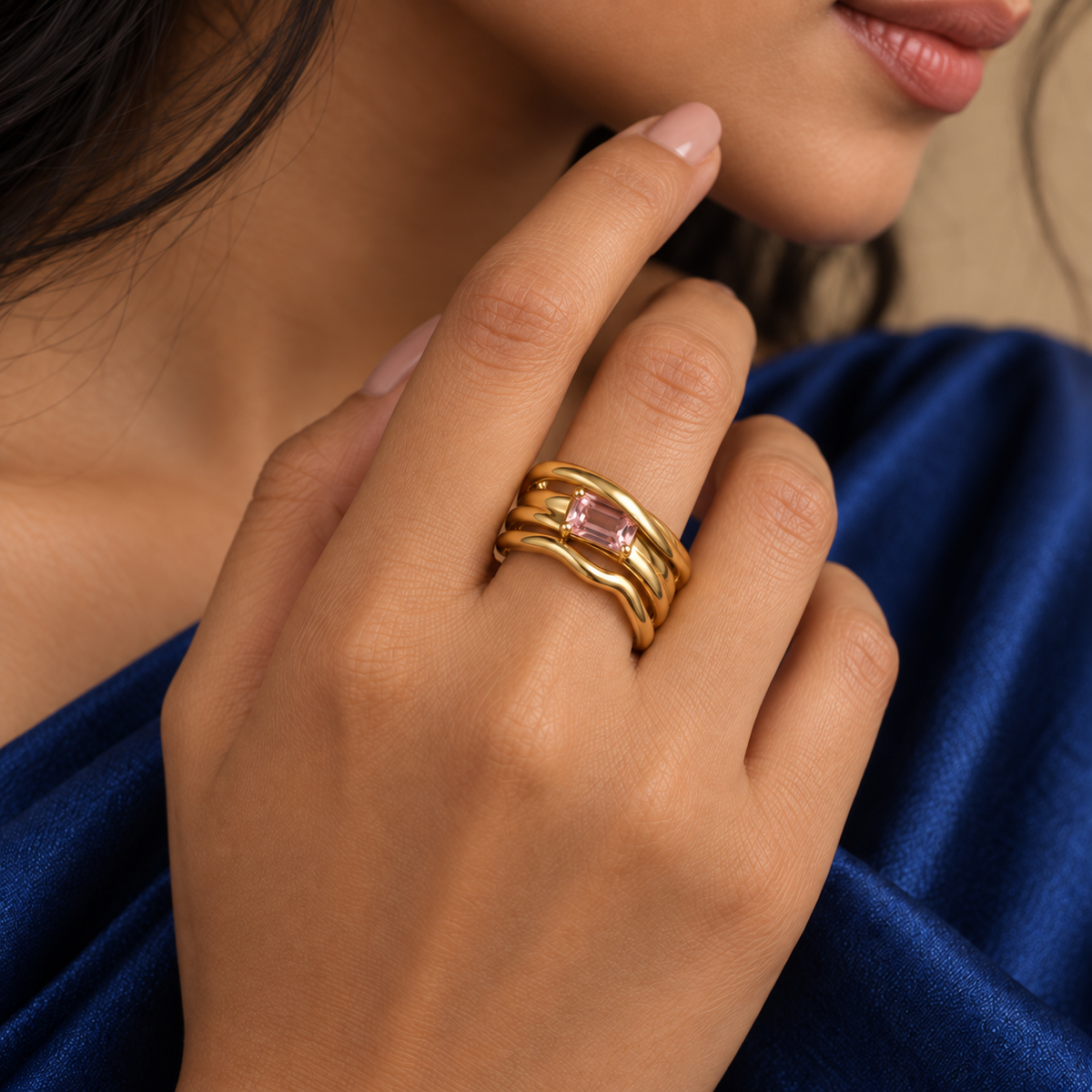 Rose Crystal Wave Ring - Model