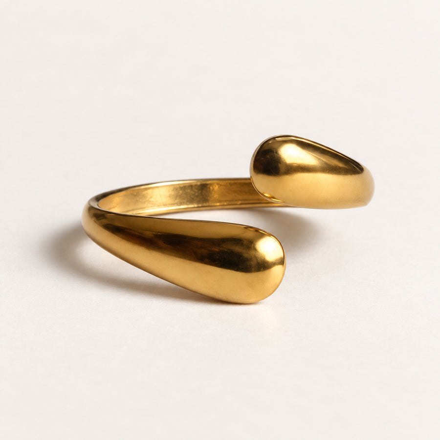 Sculpted Teardrop Bypass Ring detail view