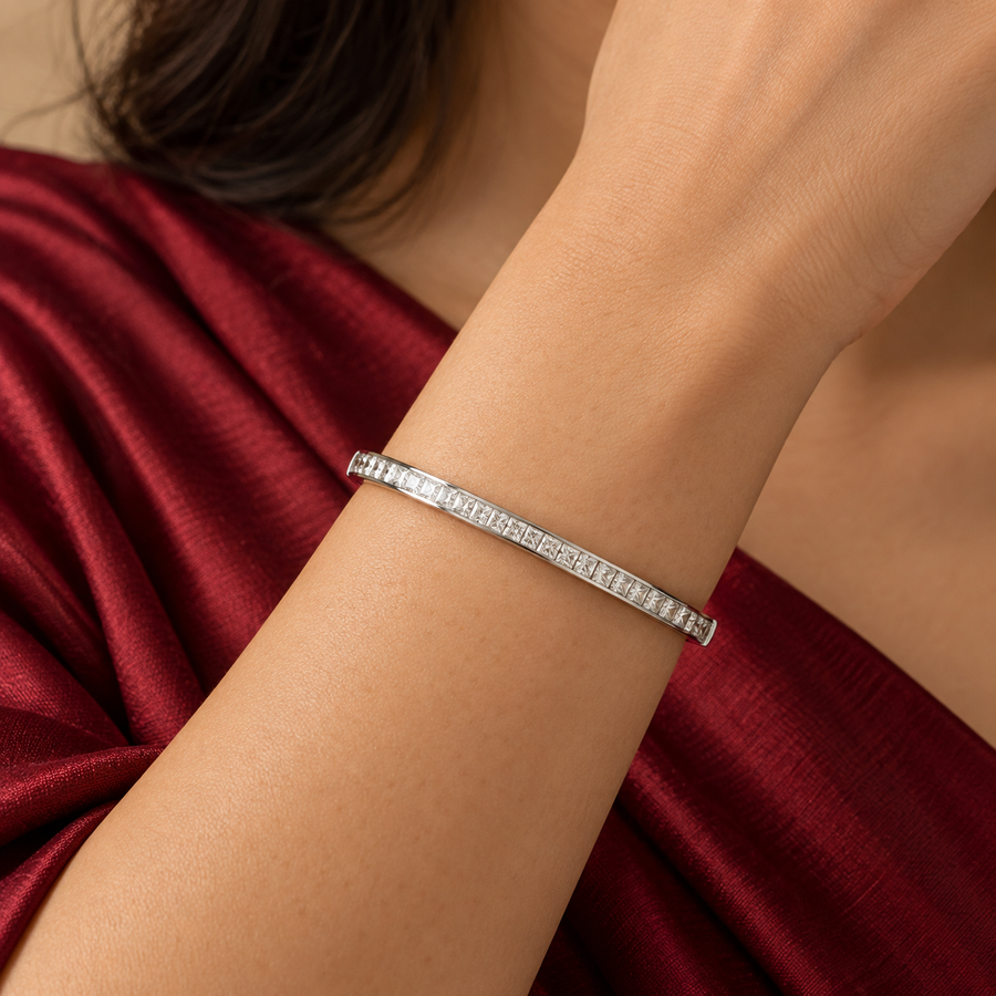 Silver Crystal Line Bangle - Model